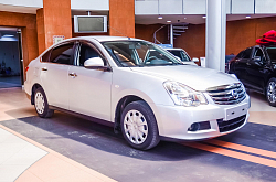Nissan Almera